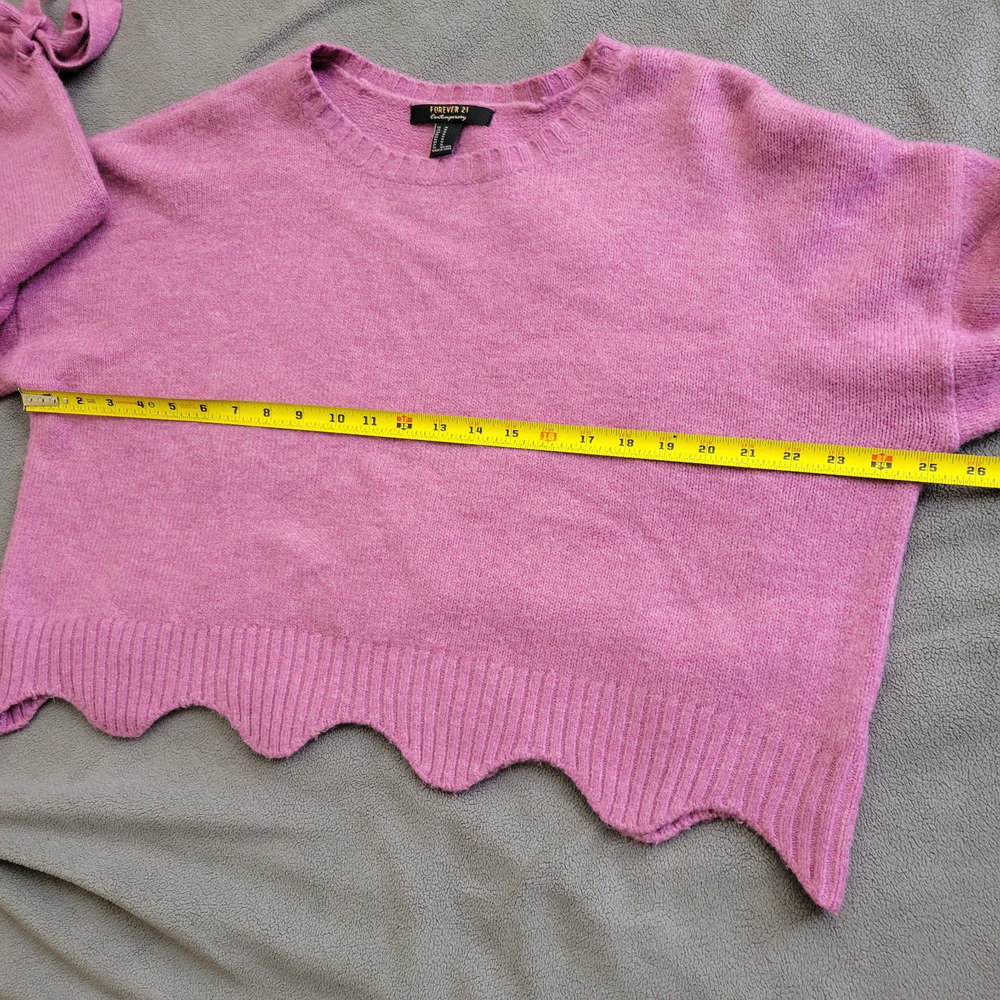 FOREVER 21 COMTEMPORARY Sweater cropped top purple scallooped slit arms cozy - Picture 2 of 13